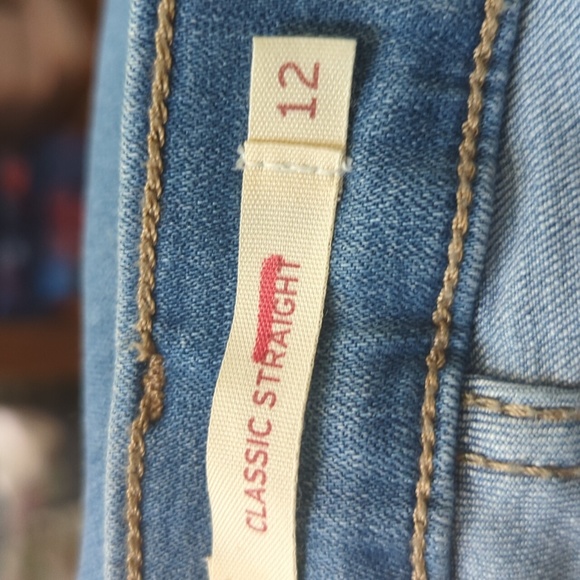 Levis Classic Mid Rise Straight Fit Jeans 12 Short - Picture 13 of 16